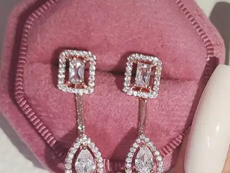 Crystal Drop Pear Diamond Earrings Online Hot Sale