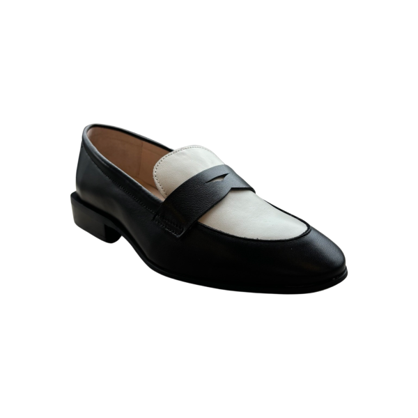 B7622 Black White Loafer Online Hot Sale