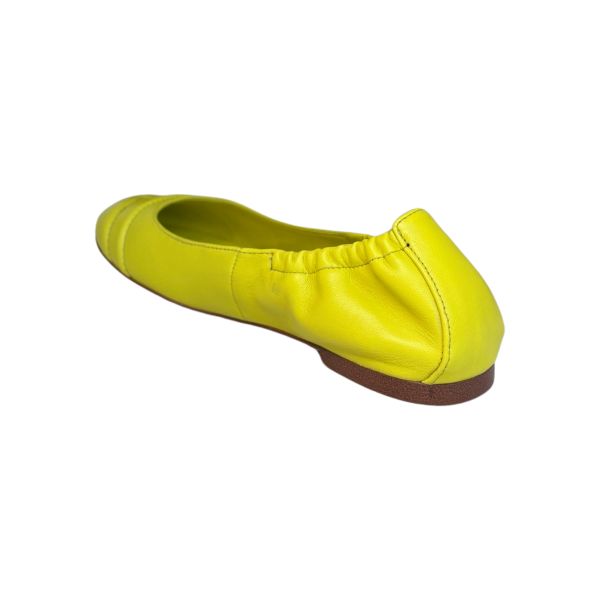 100520 Lime Round Toe Flat Online now