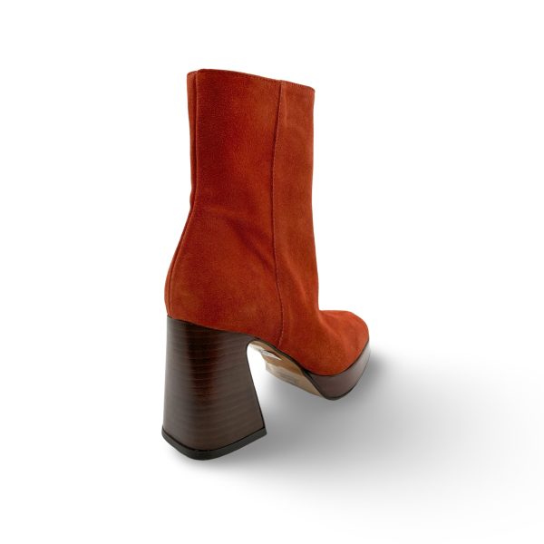 24604 Silmia Sienna Platform Boot For Sale