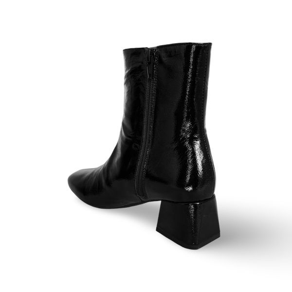 G5522 Black Patent Short Boot Supply