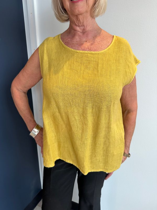 G1 Glen Dark Yellow Linen Top For Sale