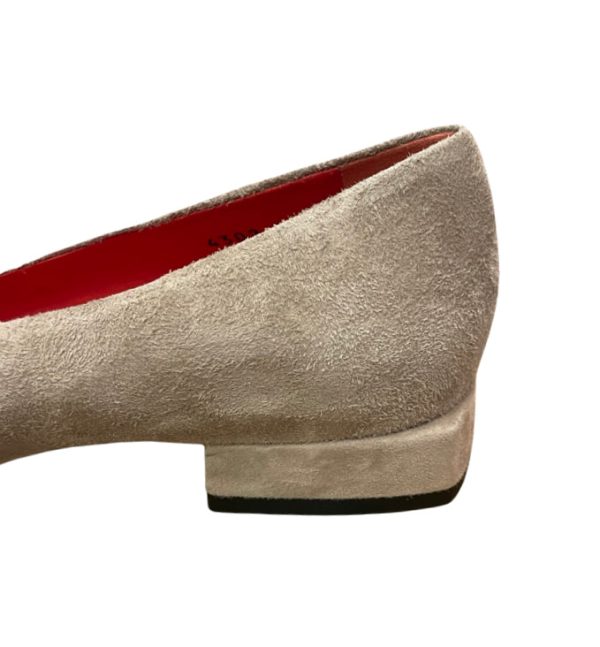 4302 Dove Suede Flat Online Hot Sale