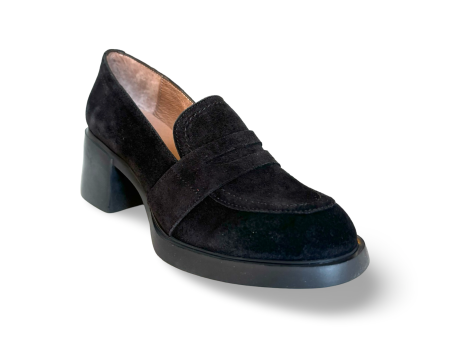 G6107 Black Suede Loafer Fashion