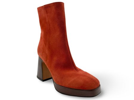 24604 Silmia Sienna Platform Boot For Sale